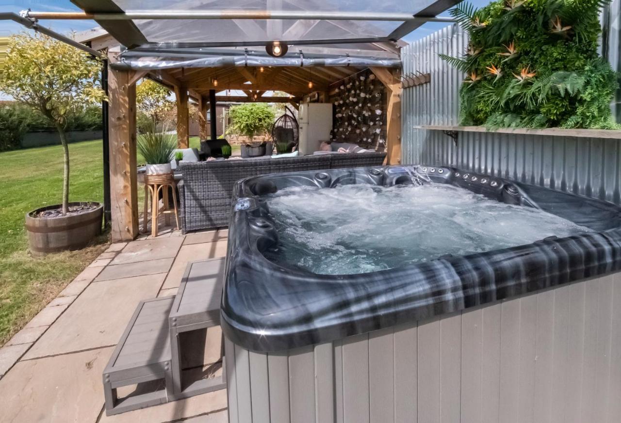 The Stables Luxury House With Hot Tub Διαμέρισμα Γιορκ Εξωτερικό φωτογραφία