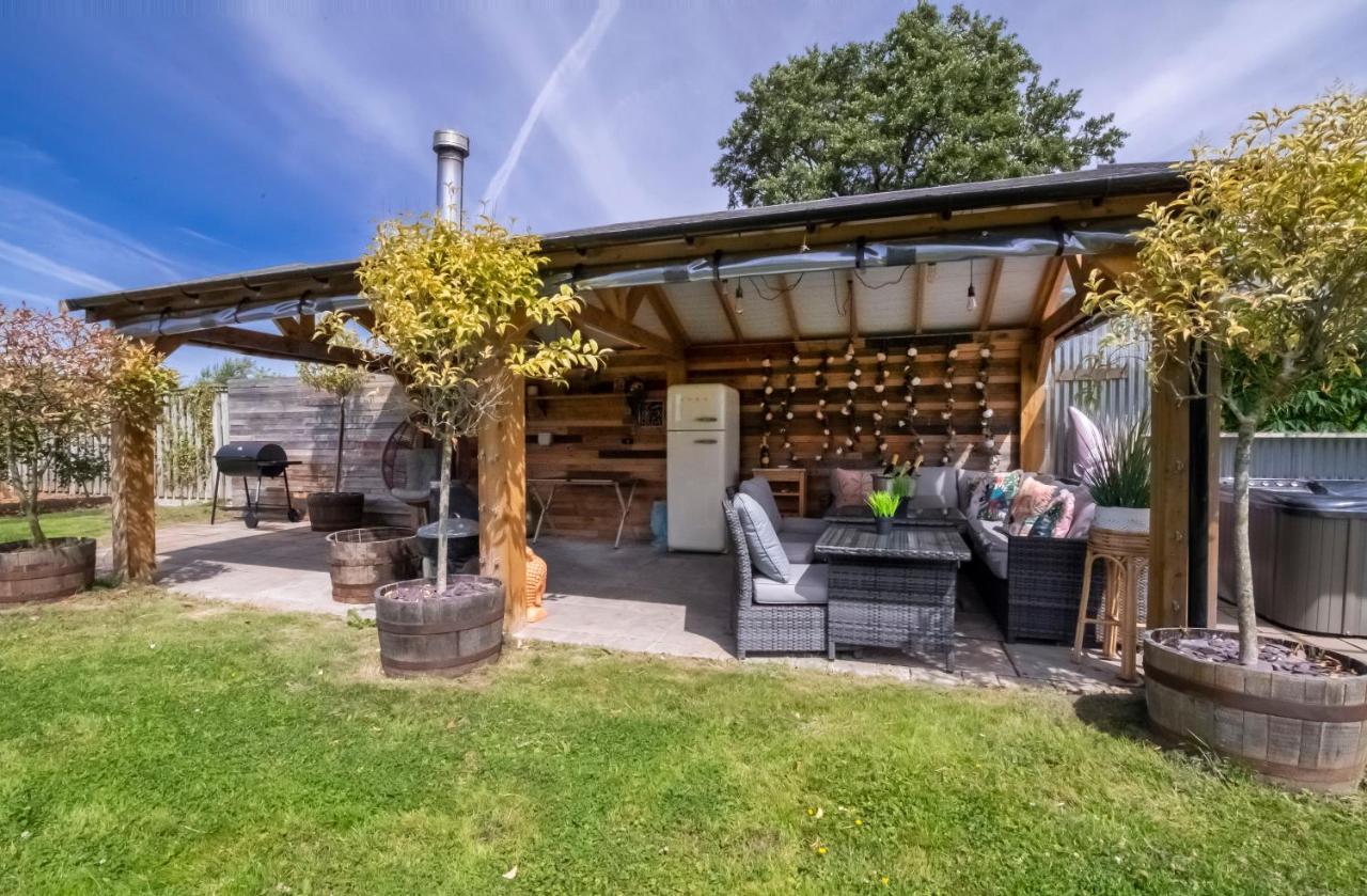The Stables Luxury House With Hot Tub Διαμέρισμα Γιορκ Εξωτερικό φωτογραφία